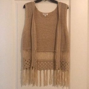 Knit vest